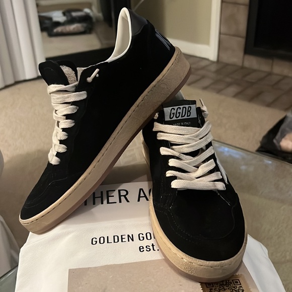 Golden Goose Black and White Sneakers - Picture 4 of 9